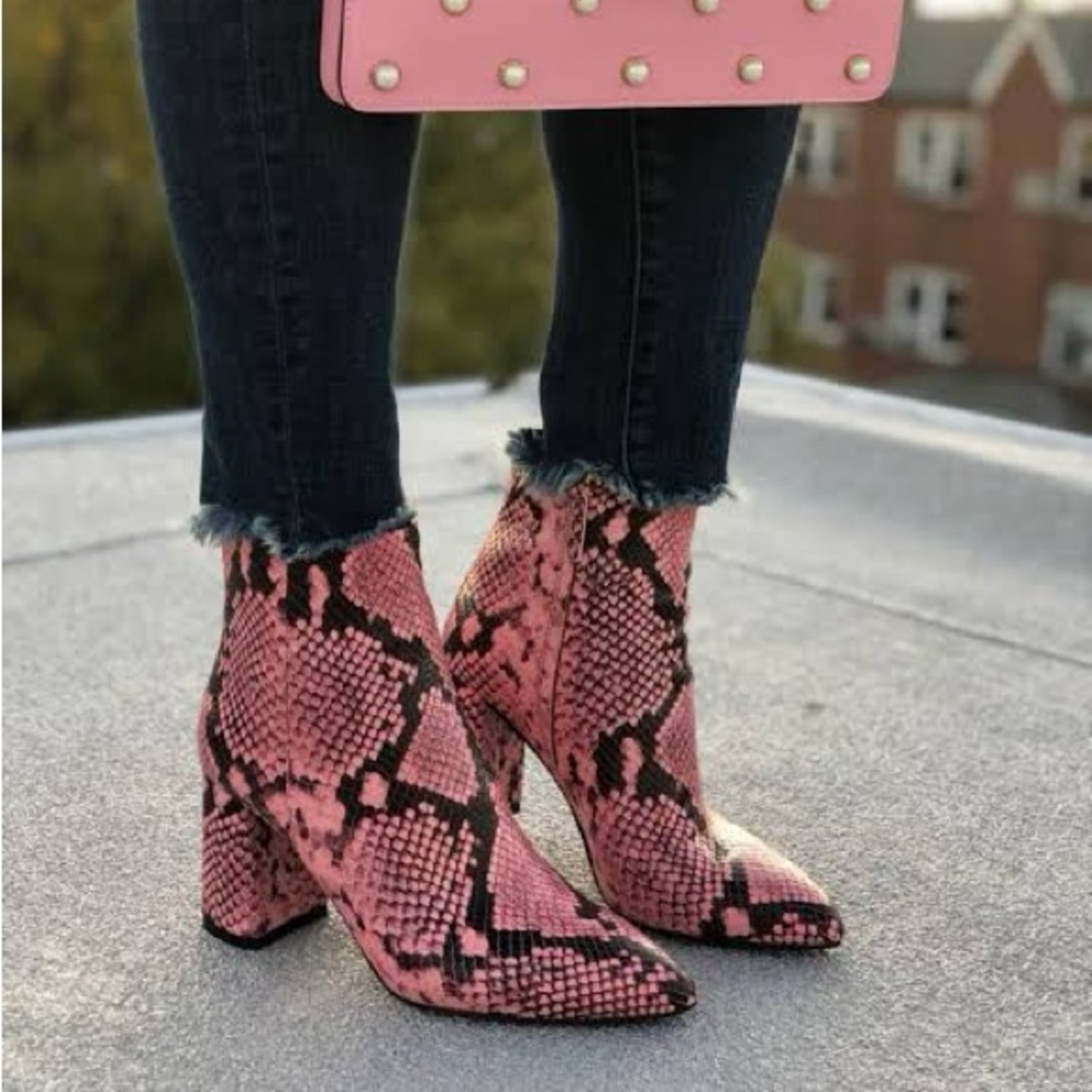 Alice + Olivia Pink Snake-Print Boots